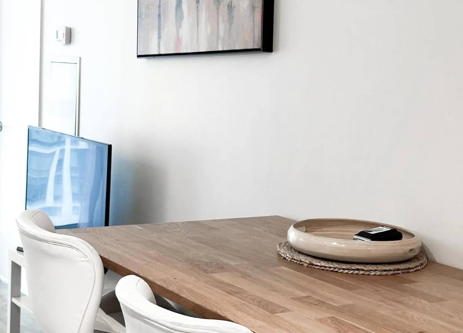 Apartment 300 Front Suites - Two Beds With Free Parking Toronto